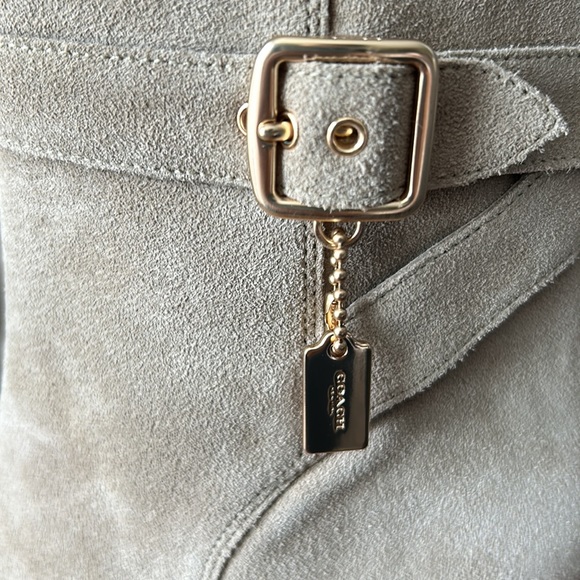 NWT COACH Olivia Suede Ankle Booties Color: OATMEAL Size 10 - Picture 9 of 16